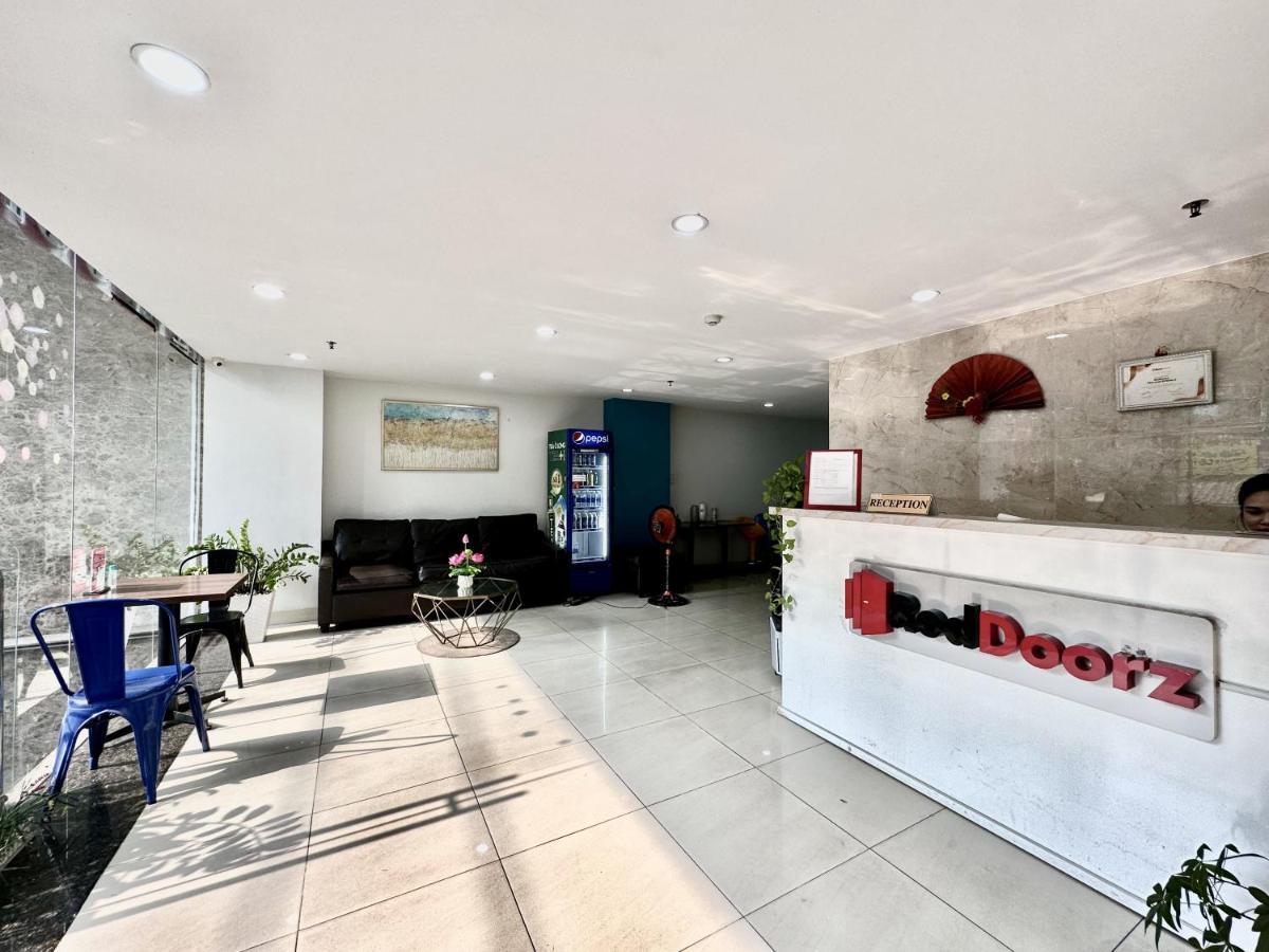 The Jade Hotel Near Tan Son Nhat Airport Ho Chi Minh-stad Buitenkant foto